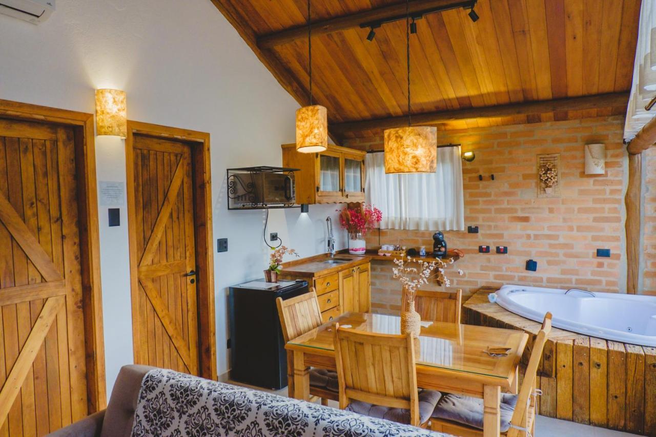 Pousada Ho'Oponopono Chalets & Wine Sapucaí-Mirim Eksteriør bilde