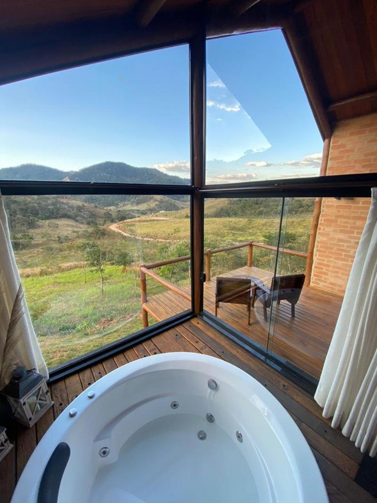 Pousada Ho'Oponopono Chalets & Wine Sapucaí-Mirim Eksteriør bilde