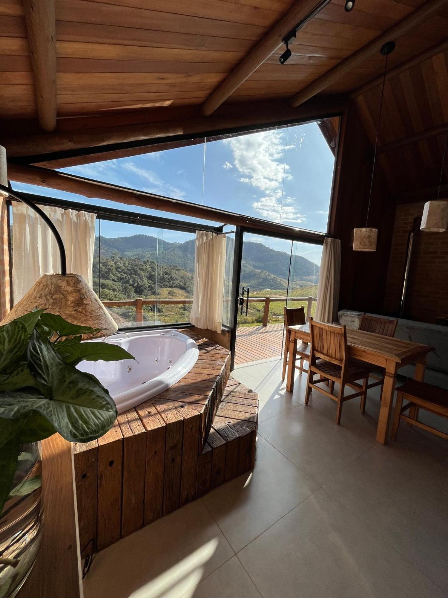 Pousada Ho'Oponopono Chalets & Wine Sapucaí-Mirim Eksteriør bilde